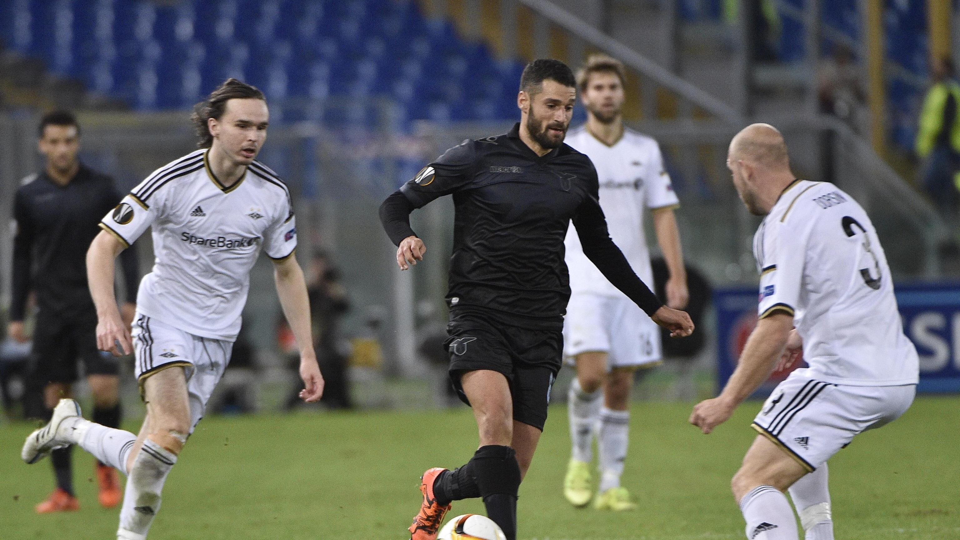 Europa League, vincono Lazio e Napoli. Male la Fiorentina