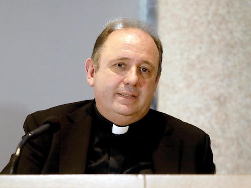 Pure la Caritas rottama il reddito M5s: distinguiamo i poveri dagli occupabili