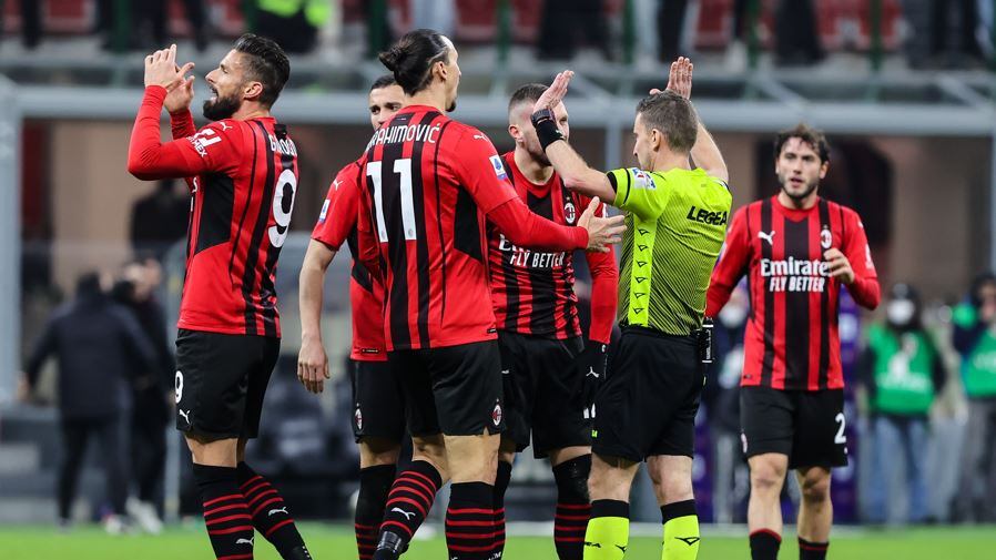 Milan-Spezia, l'arbitro ora rivela cosa gli hanno detto i giocatori