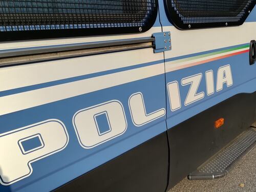 Catania, tenta di violentare una ragazza. Arrestato un tunisino