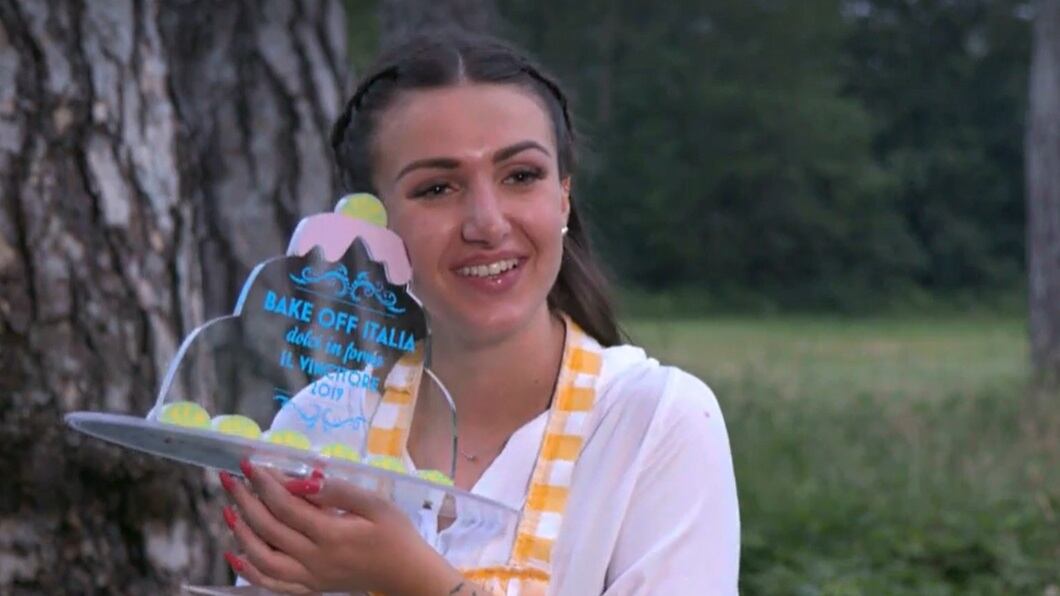 Martina Russo vince Bake Off Italia: "Aprirò una pasticceria in onore di mia nonna"