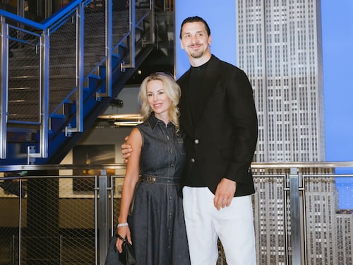 La lite nel parcheggio, la nascita dei figli, la proposta rifiutata: la storia d’amore tra Zlatan Ibrahimovic e Helena Seger