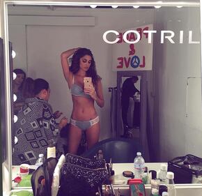 Belen Rodriguez superhot in intimo su Instagram 16