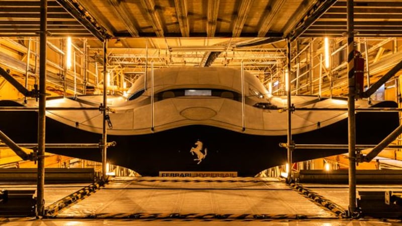 Hypersail, ecco la prima barca a vela Ferrari: a 100 km/h sull’oceano