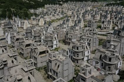 Turchia, la città fantasma fatta di castelli 2