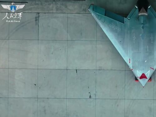 Drone stealth in azione: ecco come funziona il nuovo GJ-11 cinese