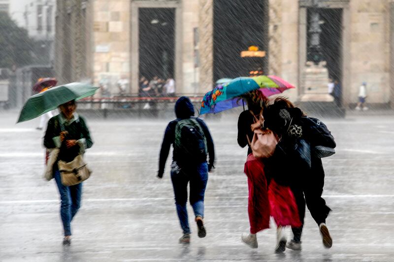 Milano, sulla città si abbatte un'altra bomba d'acqua 4