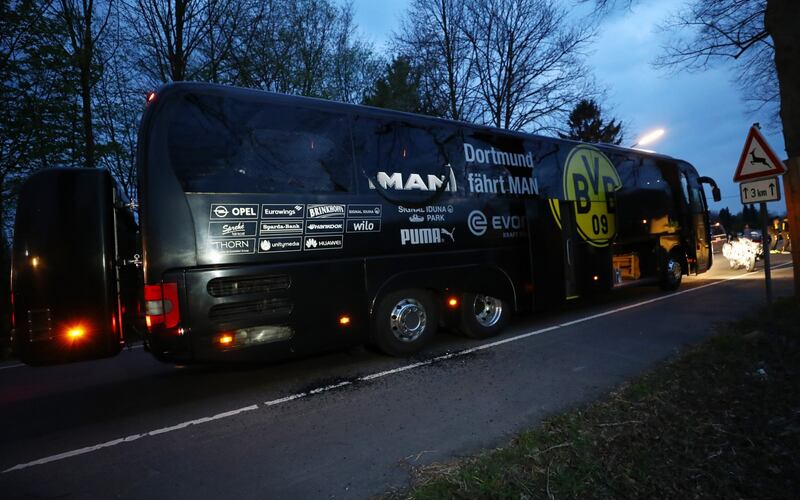 Bomba carta contro il bus del Borussia Dortmund 3