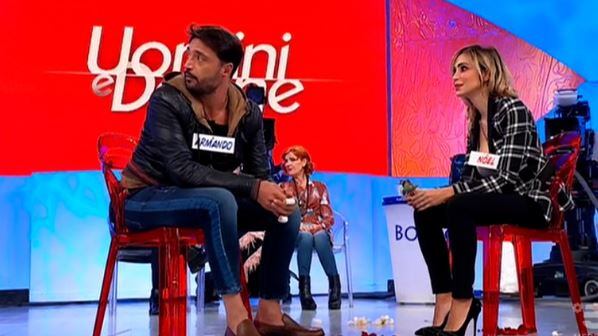 Uomini e Donne, Armando attacca ancora Noel
