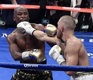 Mayweather timbra il 50-0 contro McGregor 10