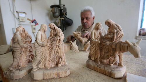 I presepi in legno di Betlemme 6