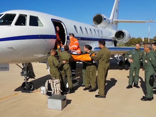 Gli "angeli del cielo" dell'Aeronautica che salvano i pazienti in fin di vita