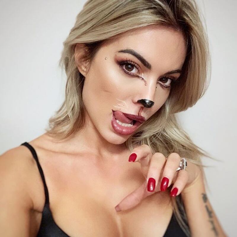 Ludovica Pagani sexy su Instagram 7