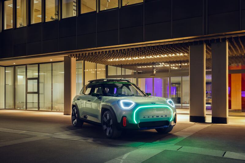 Mini