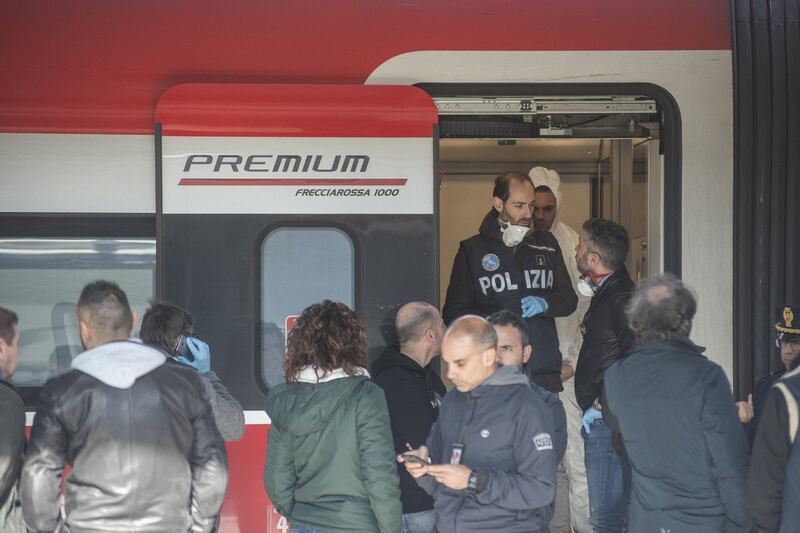 Terrore sul Frecciarossa: donna accoltellata da ex fidanzato 1