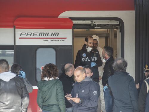 Terrore sul Frecciarossa: donna accoltellata dall'ex fidanzato