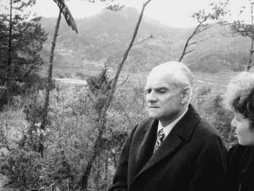 Davanti all'opera di Moravia non si può essere "Indifferenti"