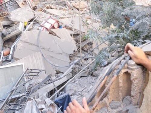 Raid delle Idf su Beirut, uccisi 11 alti comandanti di Hezbollah: "Pianificavano un 7 ottobre in Galilea"