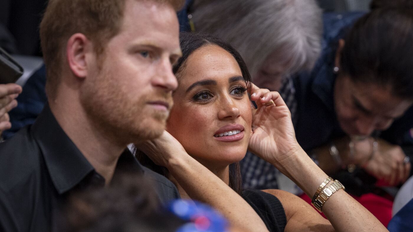 I figli di Harry e Meghan potranno andare da nonno Carlo