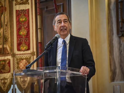 "Milano non vada verso destra fascista". L’ultimo deliro del sindaco Sala: ecco cosa ha detto