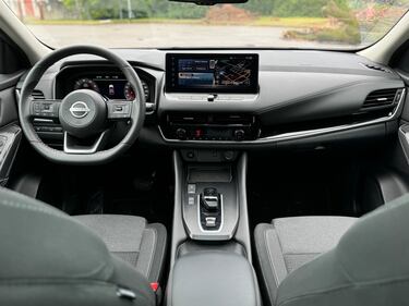 Nissan Qashqai e-Power: guarda la gallery del SUV ibrido che funziona in elettrico 12