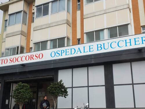 "Vestiti intrisi di benzina e segni di violenza": indagine sulla morte di una 14enne a Palermo