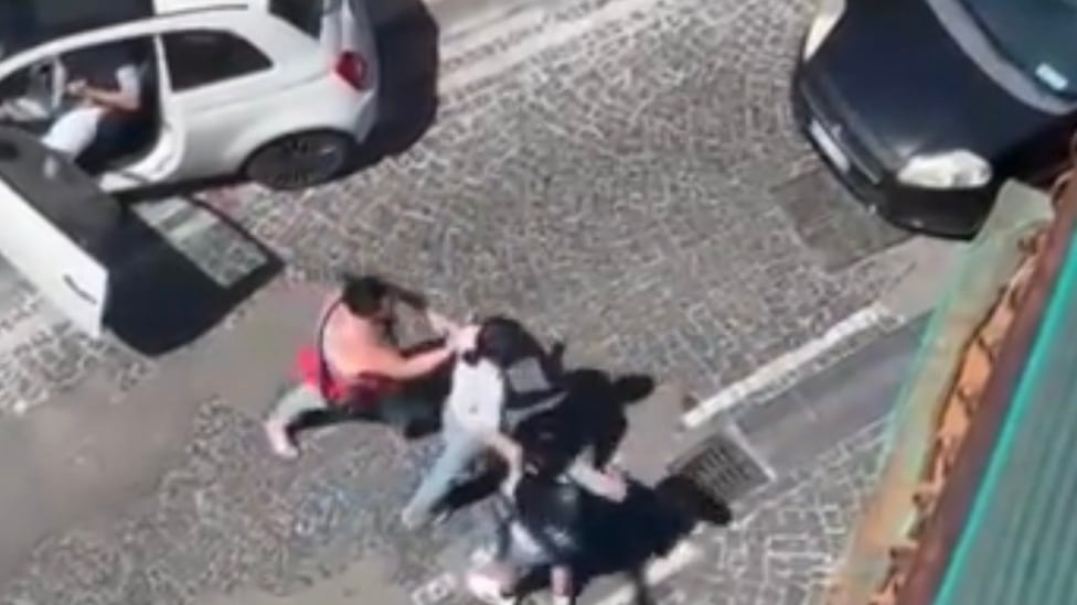 "Aggredita per strada per il mio ruolo politico": la denuncia di Katia Iorio, consigliera comunale di Casalnuovo