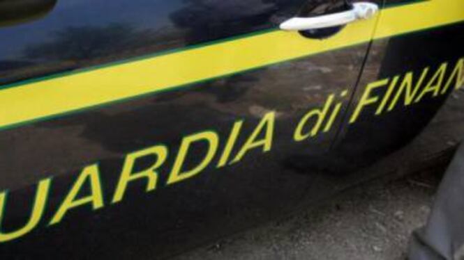 Brindisi, sequestrate uova e olio Made in Italy, ma erano contraffatti