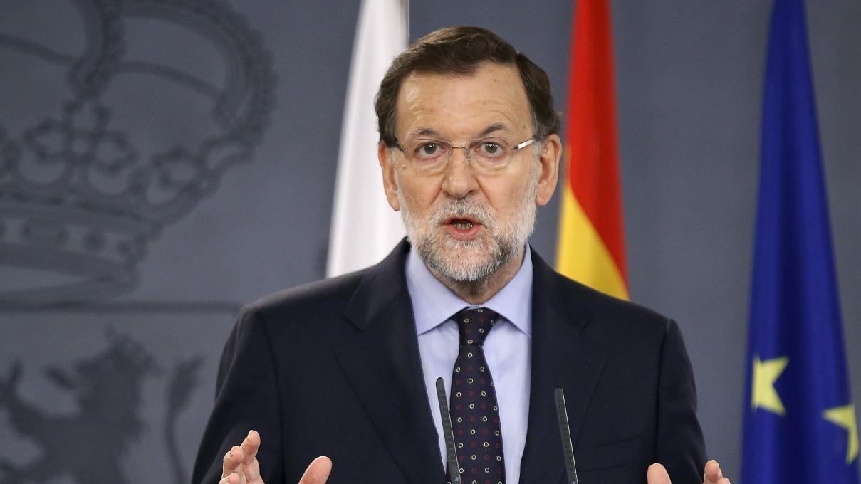 Spagna, l'ombra della paralisi: è il giorno più lungo di Rajoy