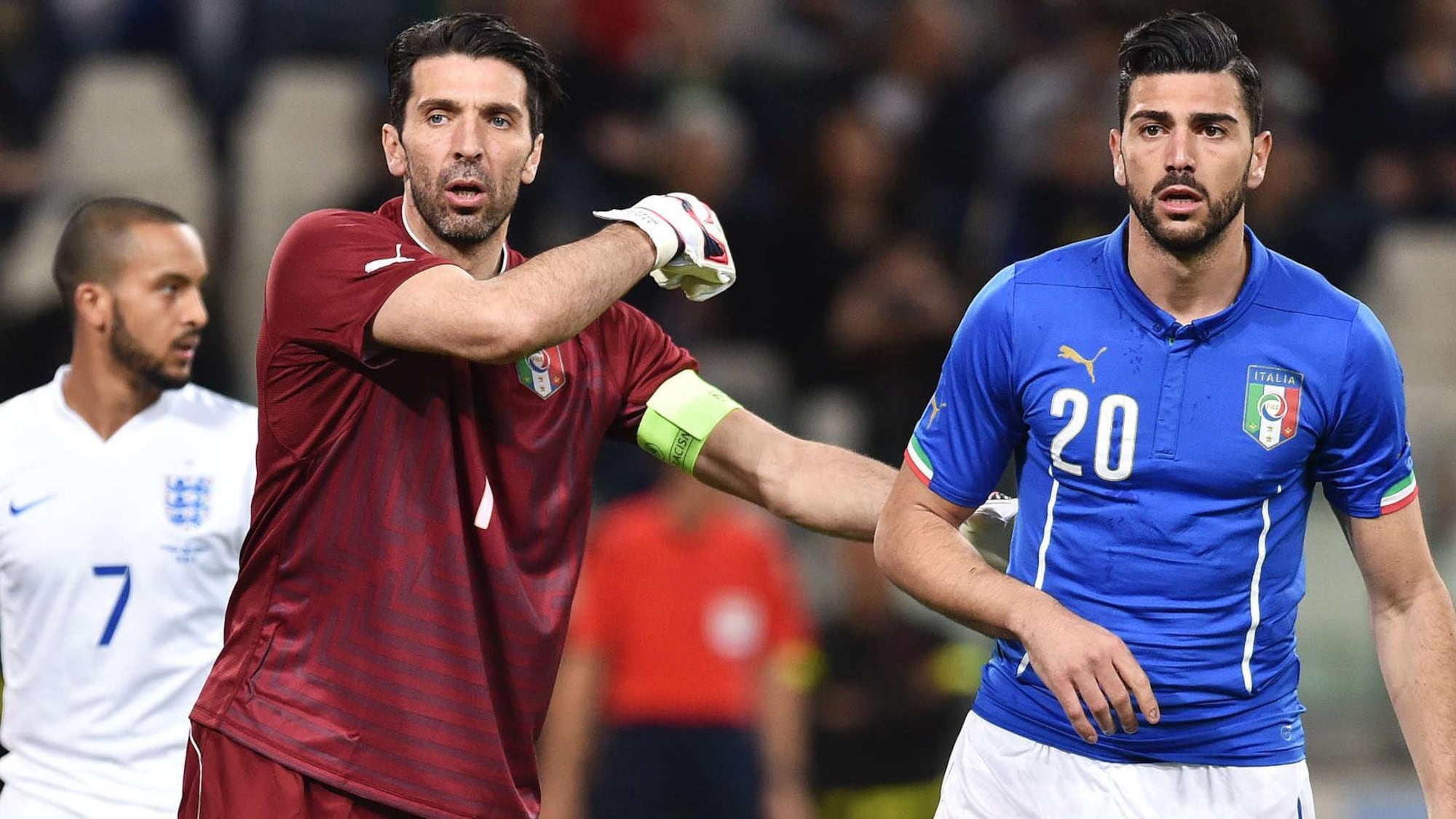 Senza superstar l'Italia di Conte è a porte girevoli
