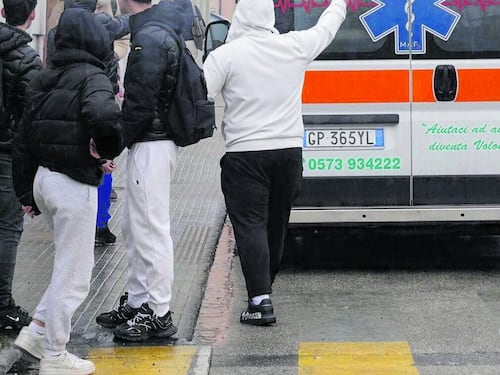 Lo spray urticante diventa un'arma: la moda impunita dei minorenni. Boom di vandalismi "contro la noia"