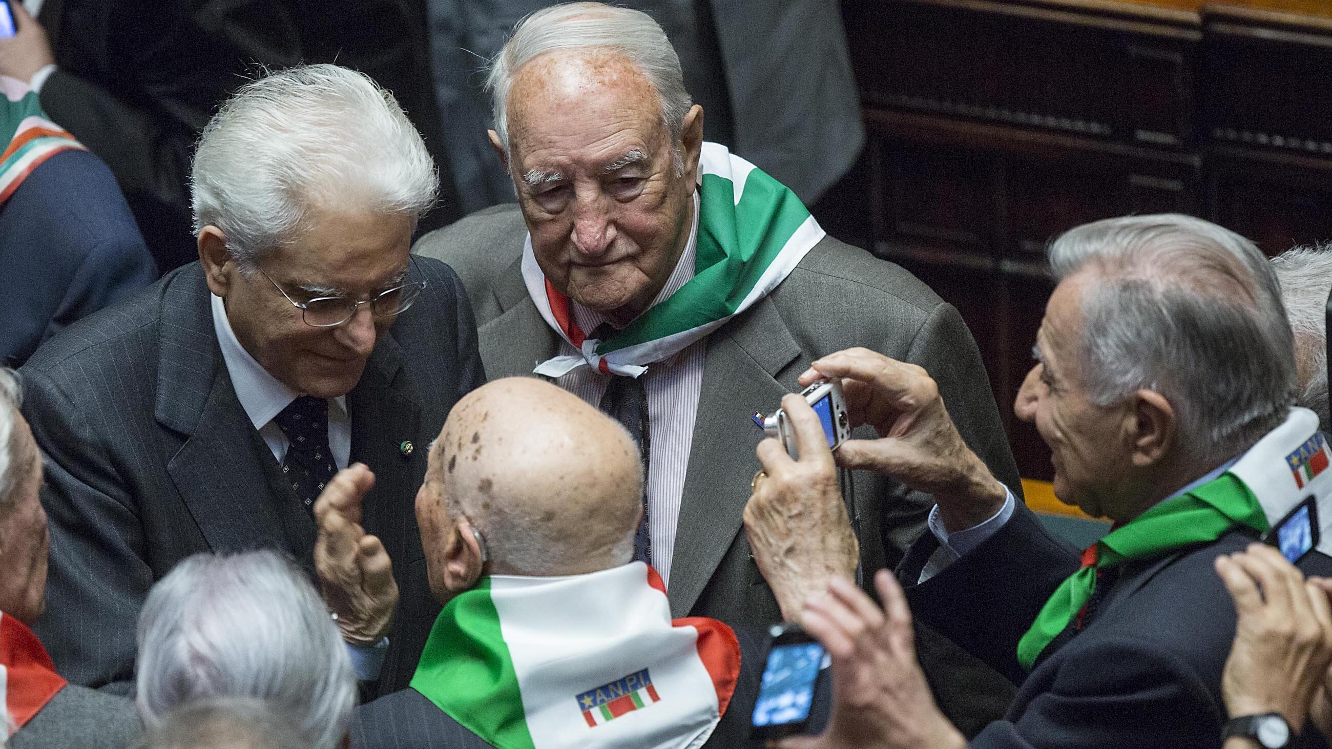 Il partigiano Mattarella equilibrista sul 25 aprile