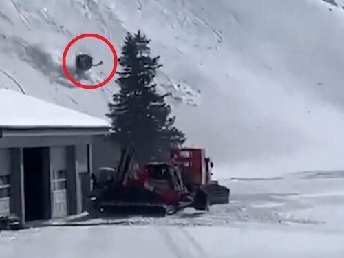 Svizzera, precipita cabinovia per il forte vento: un morto