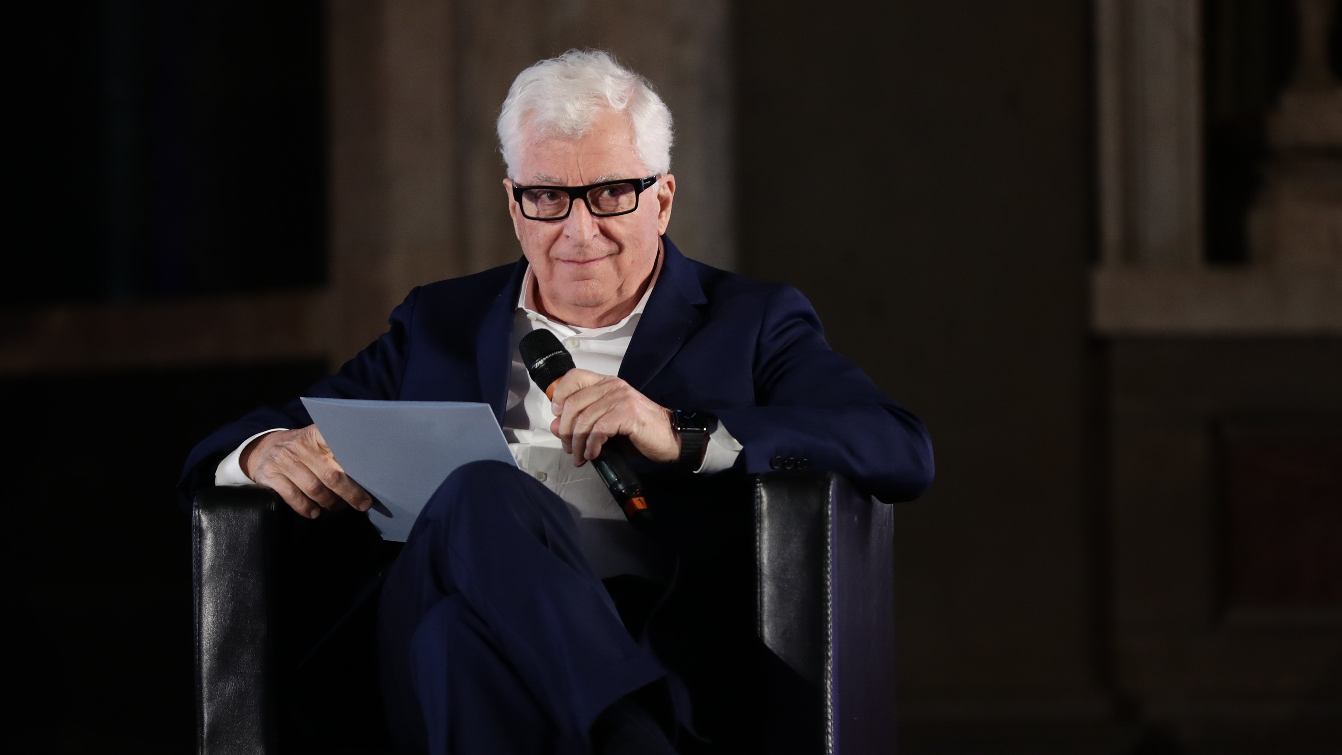 Prada non è in vendita, ma l'offerta c'è