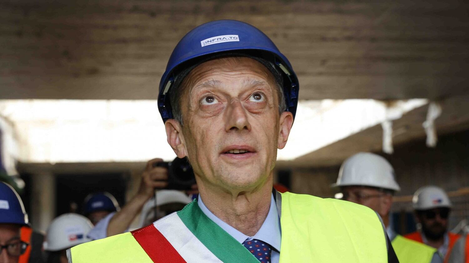 M5S in rimonta, Fassino rischia Caccia telefonica all'ultimo voto