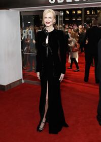 Anche Nicole Kidman con lo spacco inguinale 16