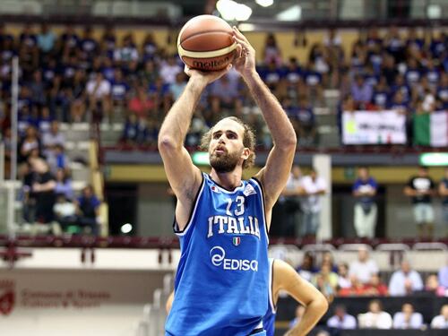 Basket: super Datome e l'Italia doma il Canada