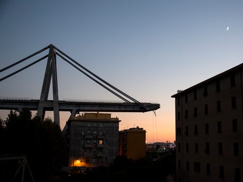 Ponte Morandi, fermate tre donne sinti: volevano razziare le case degli sfollati