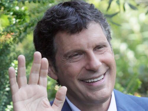 Torna Telethon, al timone lo storico presentatore Fabrizio Frizzi