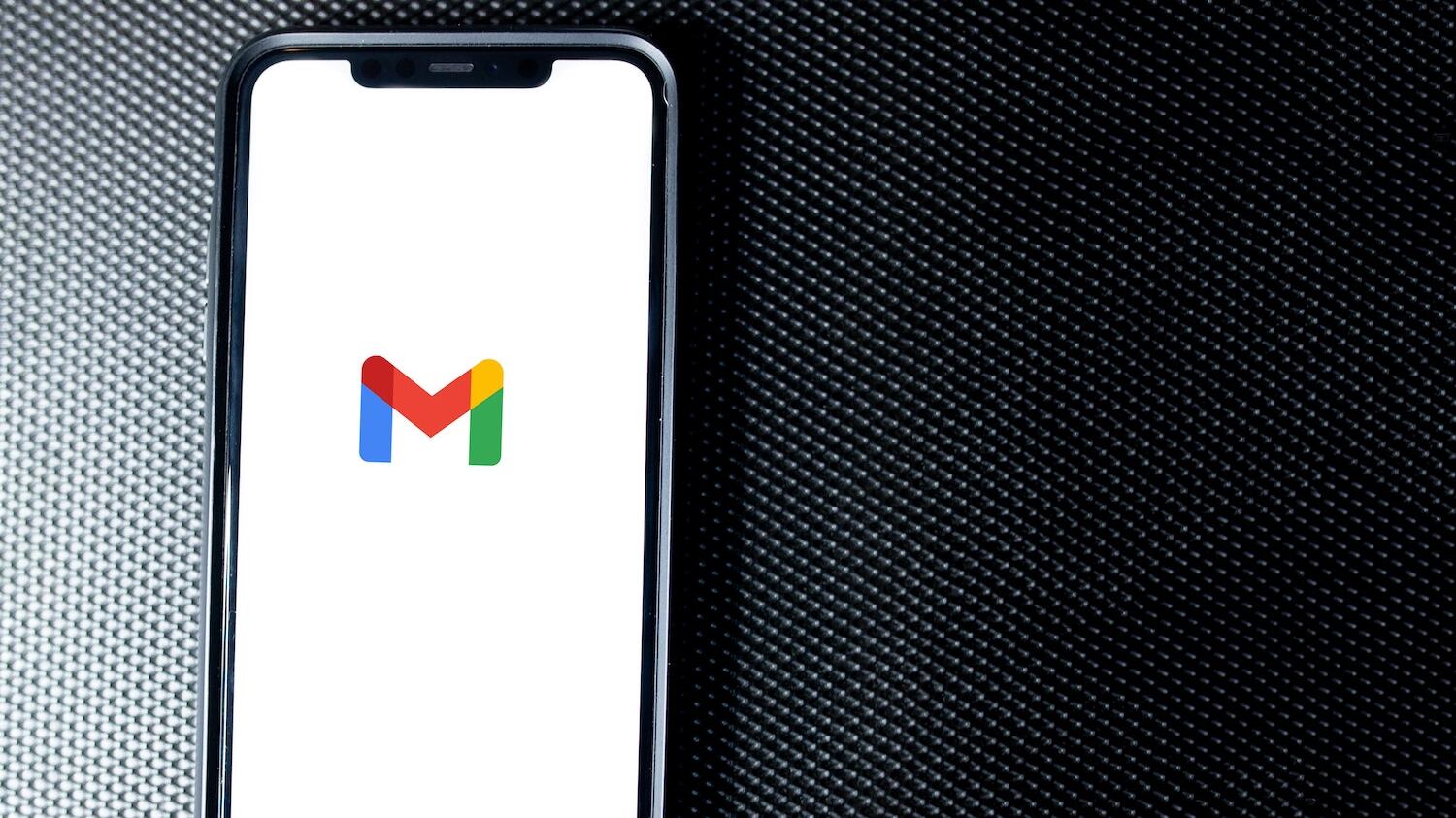Avete un account Gmail: occhio alla nuova truffa con l’intelligenza artificiale
