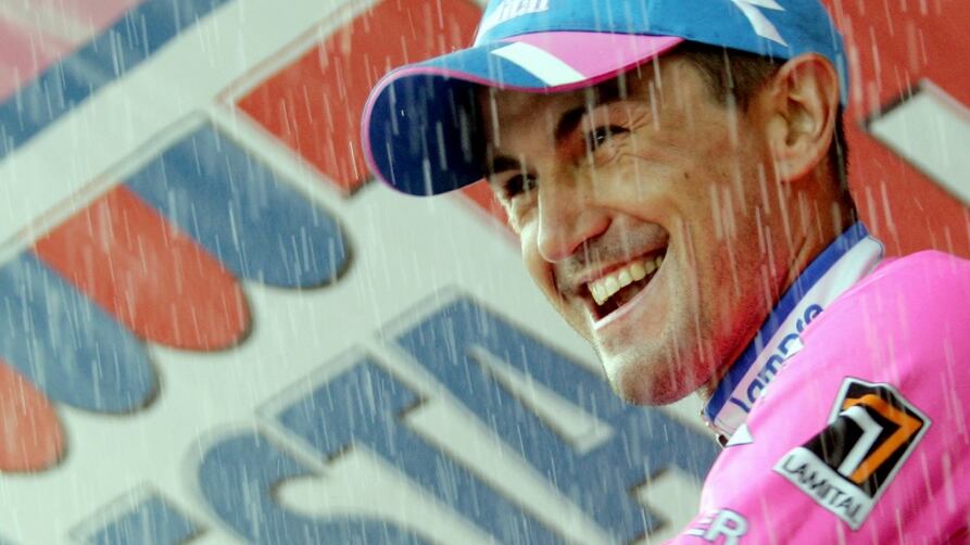 Gli islamici comprano la Lampre e vietano i festeggiamenti alcolici