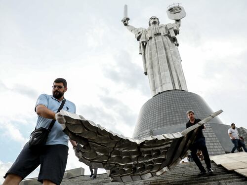 Monumenti, strade e festività: così Kiev si smarca dall'influenza culturale russa