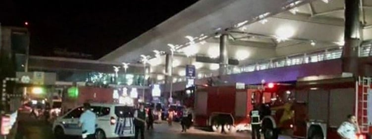 Istanbul, esplosioni in aeroporto 6