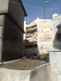 Cimitero Poggioreale 8