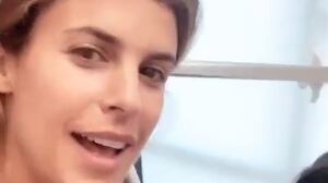 Elisabetta Canalis cancella il tatuaggio sul braccio