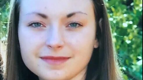 Virginia, 19 anni, sindaca più giovane di Italia: "Oggi anch'io sui banchi"