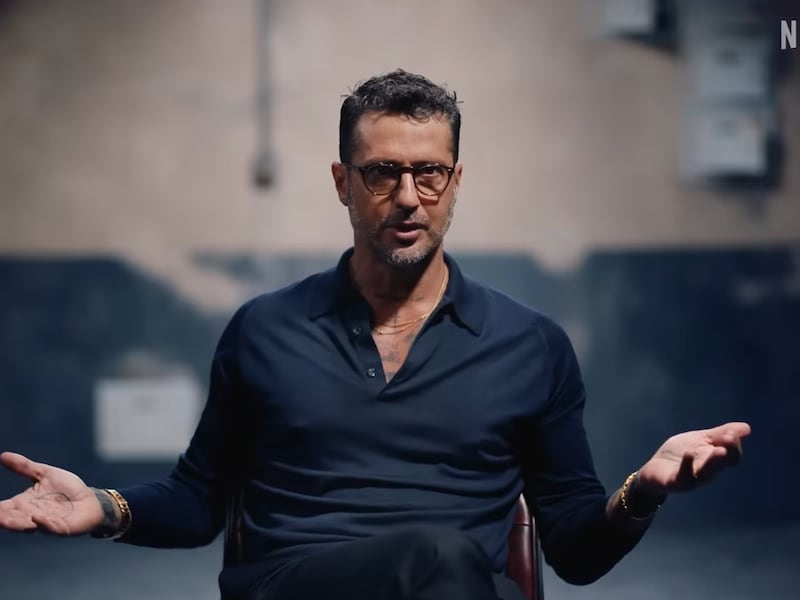 “Entro nel potere per essere l’antisistema”. Ora Corona si butta in politica