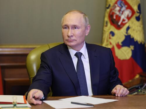 La sfida di Putin: "Andrà in Donbass"