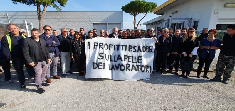 Protesta degli operai Opel Fiumicino 2