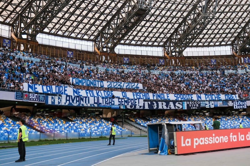 Protesta curva Napoli Lecce